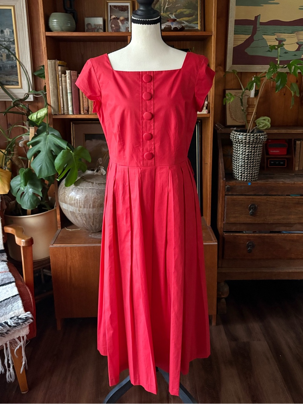 VTG Fit and Flare Pleated Tomato Red Dress 6 Talbots